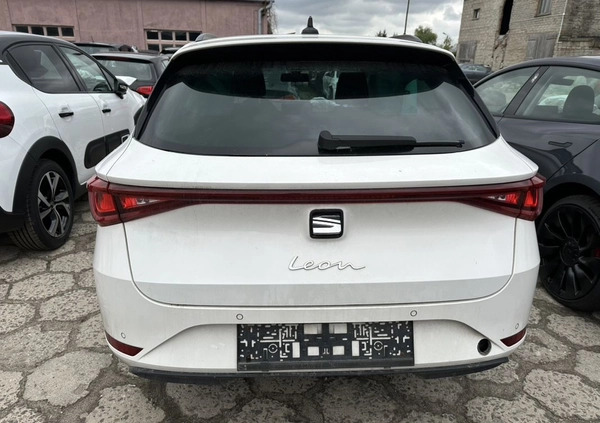 Seat Leon cena 26700 przebieg: 140000, rok produkcji 2020 z Nysa małe 137